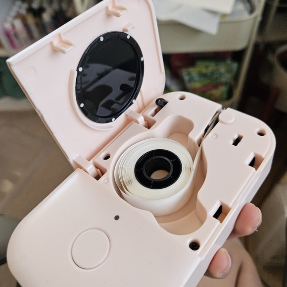 phomemo label pink printer with roll - Picture 2 of 5